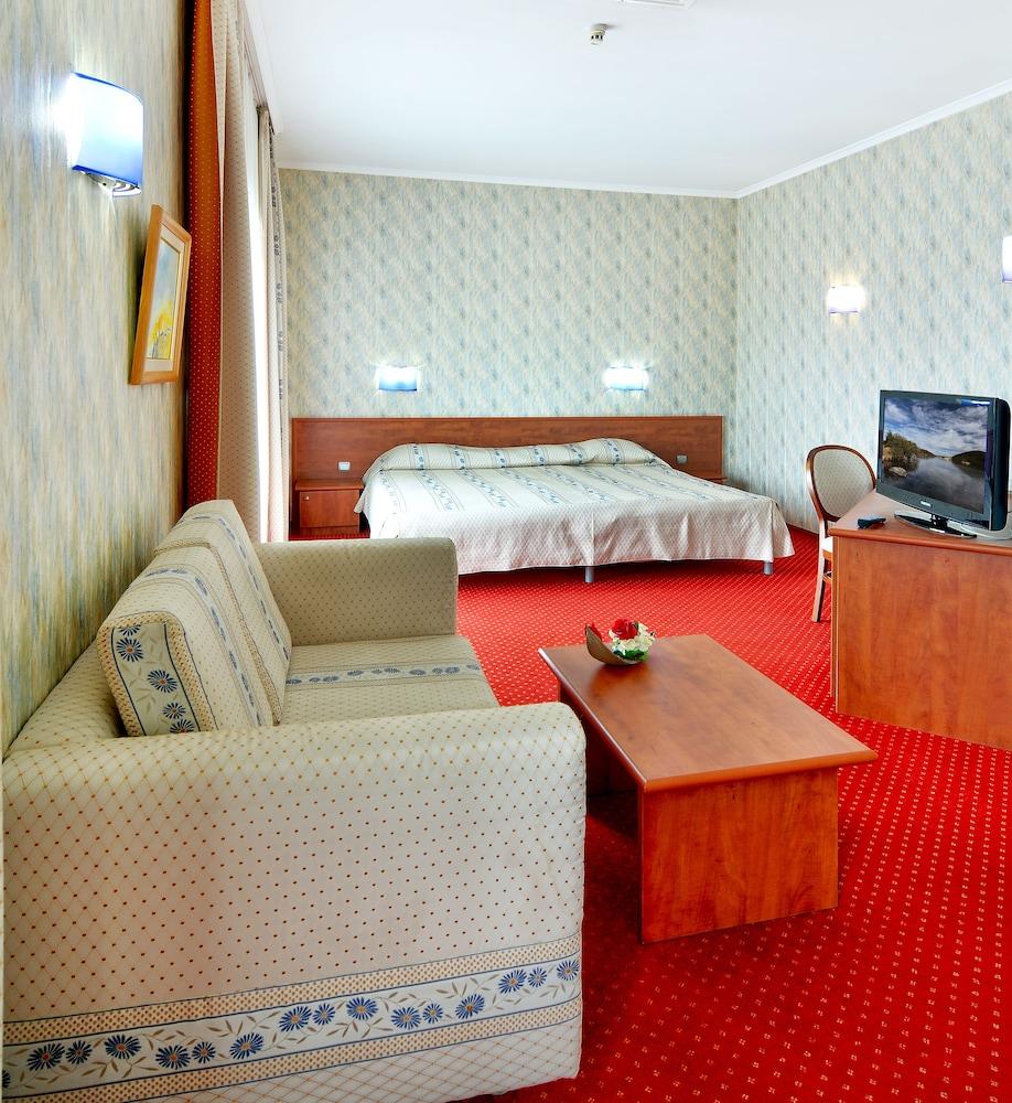 Aqua Hotel Varna Ngoại thất bức ảnh