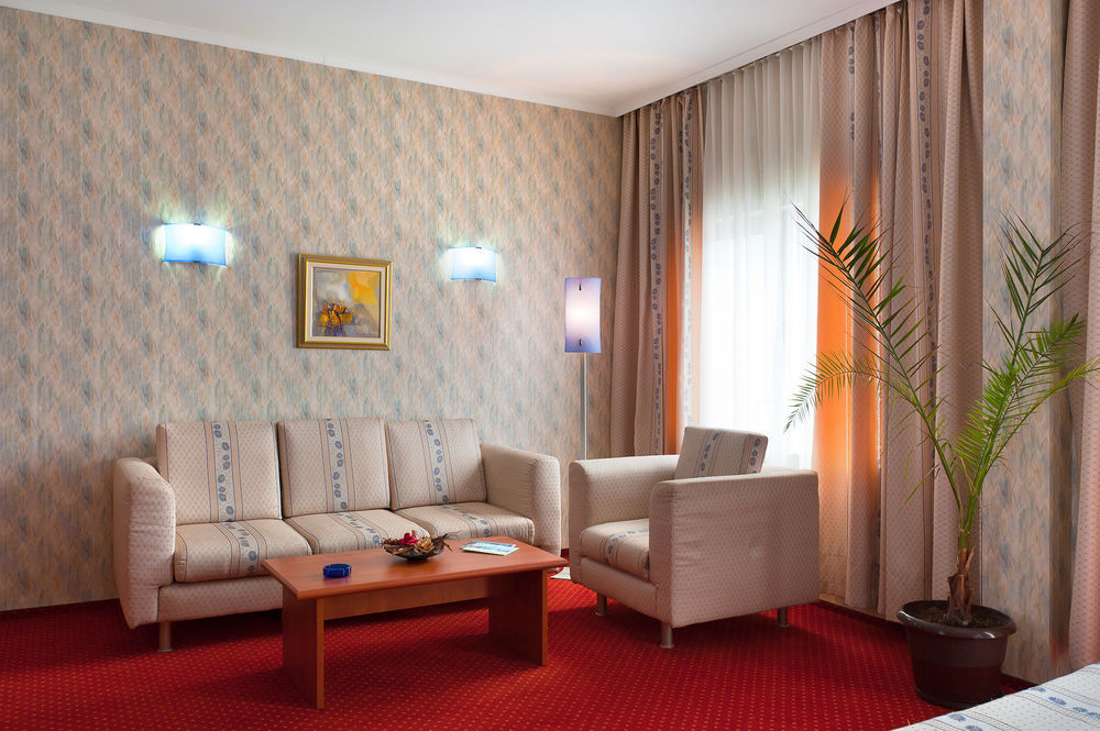Aqua Hotel Varna Ngoại thất bức ảnh